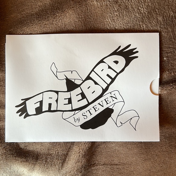 Brand new free bird sandals - Picture 10 of 10